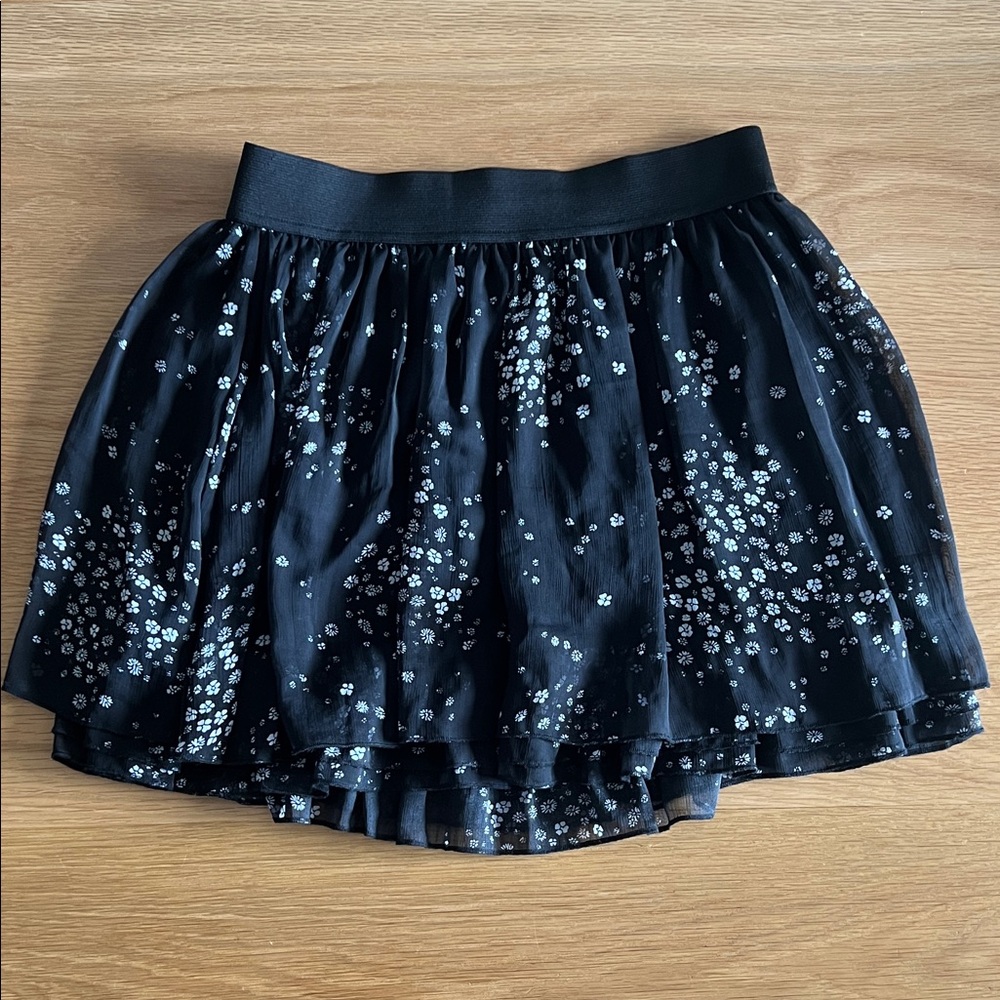 Express Black and White Floral Mini Skirt